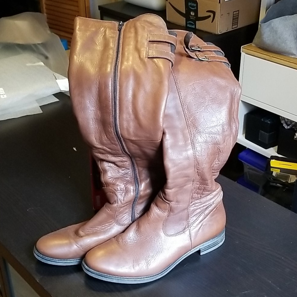 Leather Tan knee High boots
